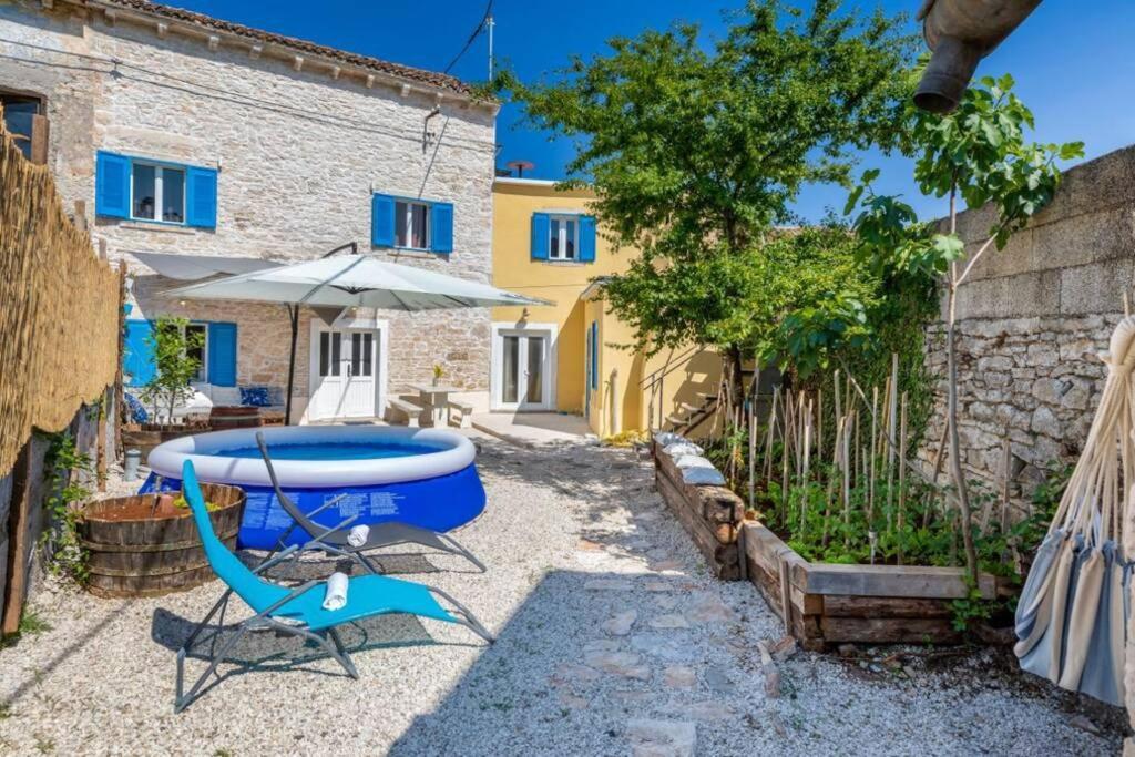 Casa Di Pietra Matelici *